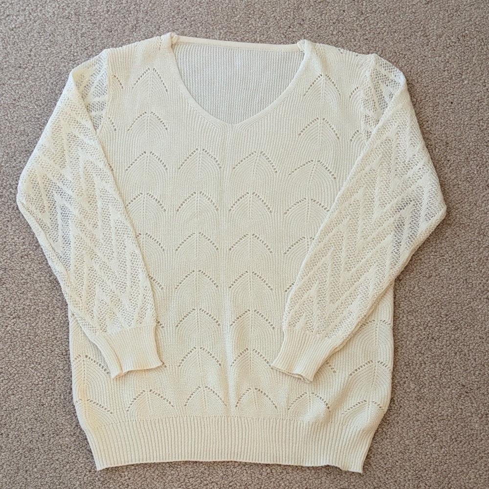 Lightweight Cream V-Neck Knit Sweater